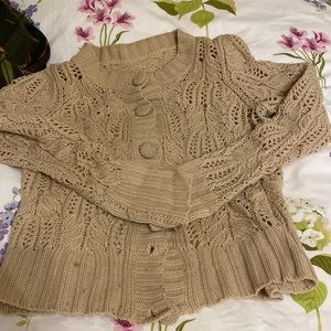 Beige wool sweater